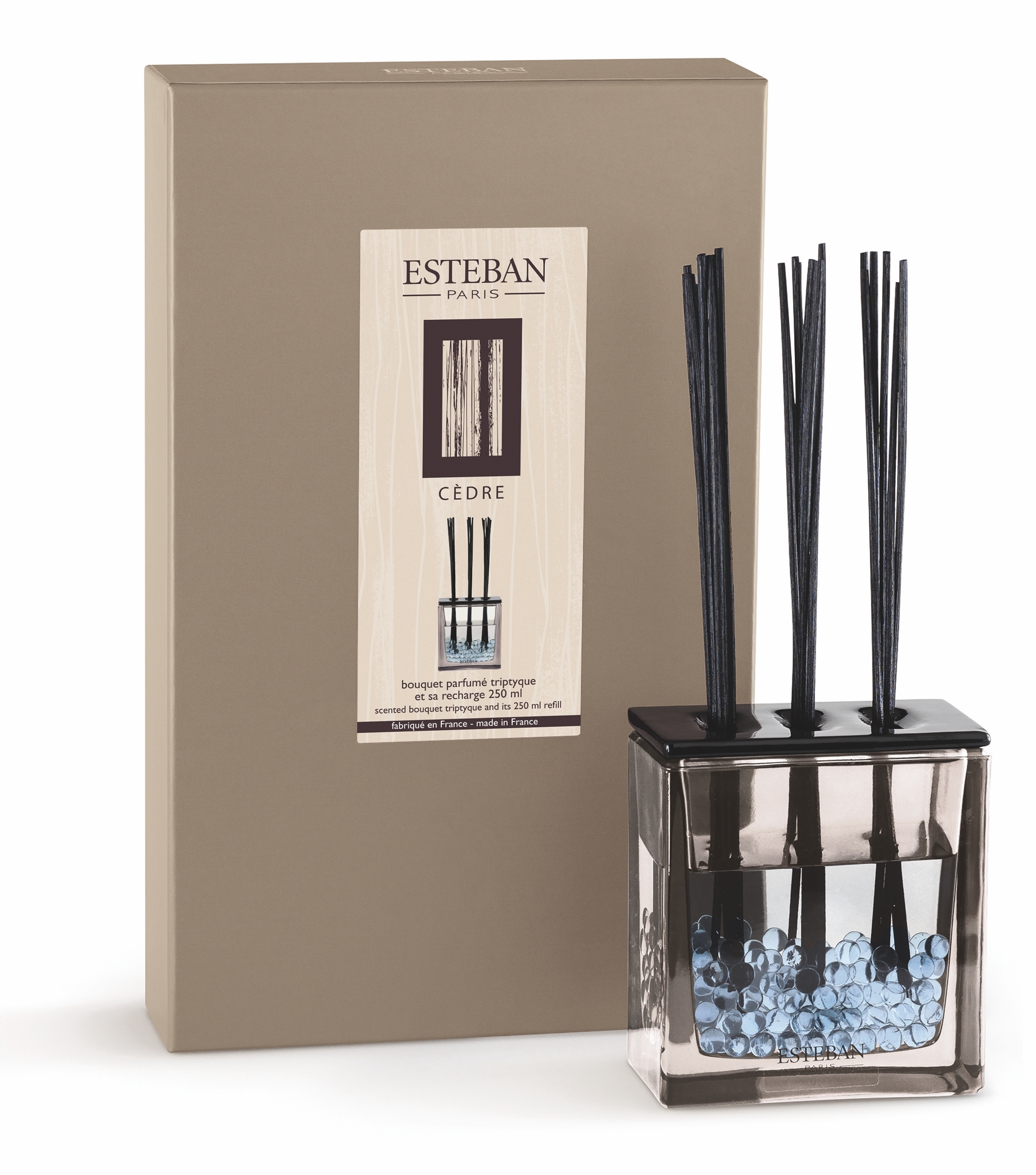 Esteban Paris Parfums CLASSIC – CEDAR TYČINKOVÝ DIFUZÉR 250 ml 250 ml