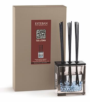 Esteban Paris Parfums CLASSIC – TECK & TONKA TYČINKOVÝ DIFUZÉR 250 ml